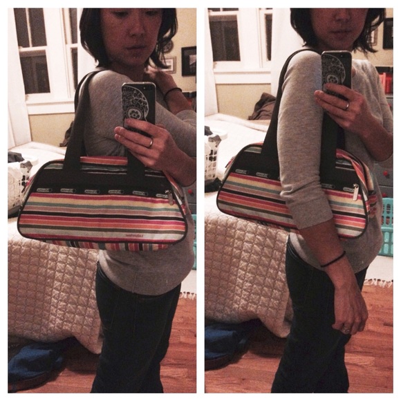 LeSportsac bag - Picture 4 of 4